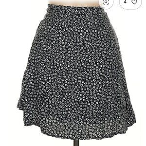 Cute Brandy Melville Simple Skirt Black